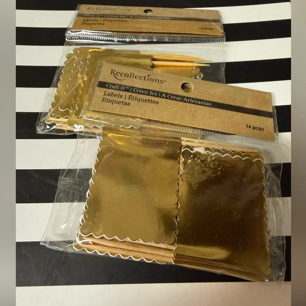 NWT. Golden flags, cupcake toppers, decorated toothpick flags